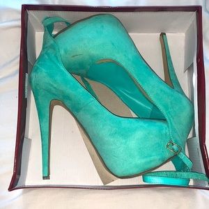 Seafoam green pumps